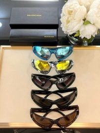 Picture of Balenciga Sunglasses _SKUfw52343076fw